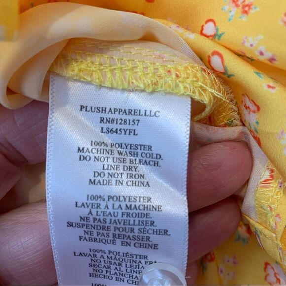 Plush Revolve NWT Floral PJ & Eye Mask Set in Yellow - Picture 7 of 8